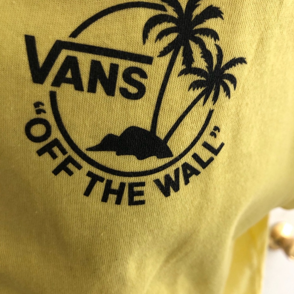 Shirt - Picture 2 of 4